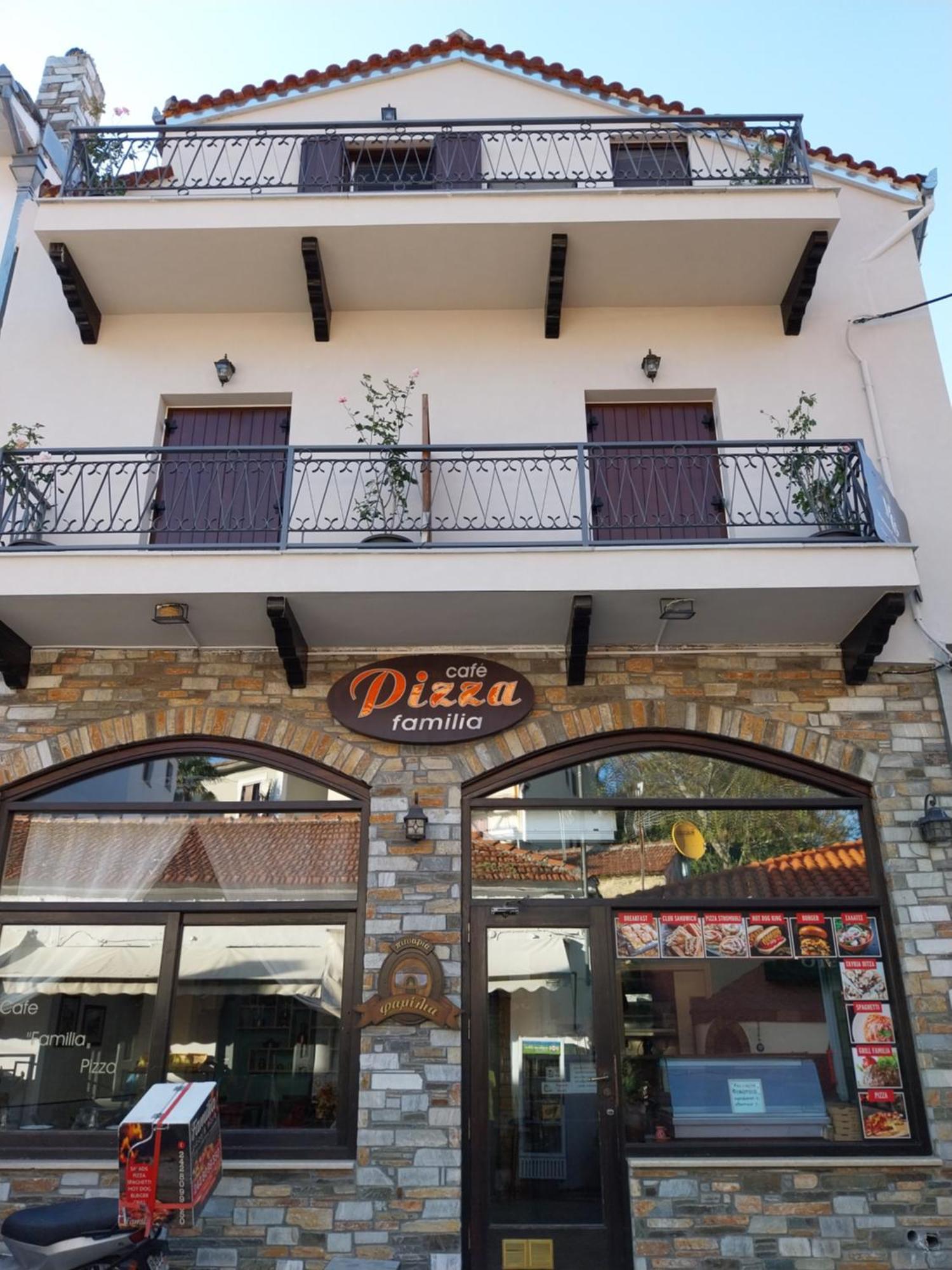 Marousos Central Guesthouse 波尔塔里亚 外观 照片