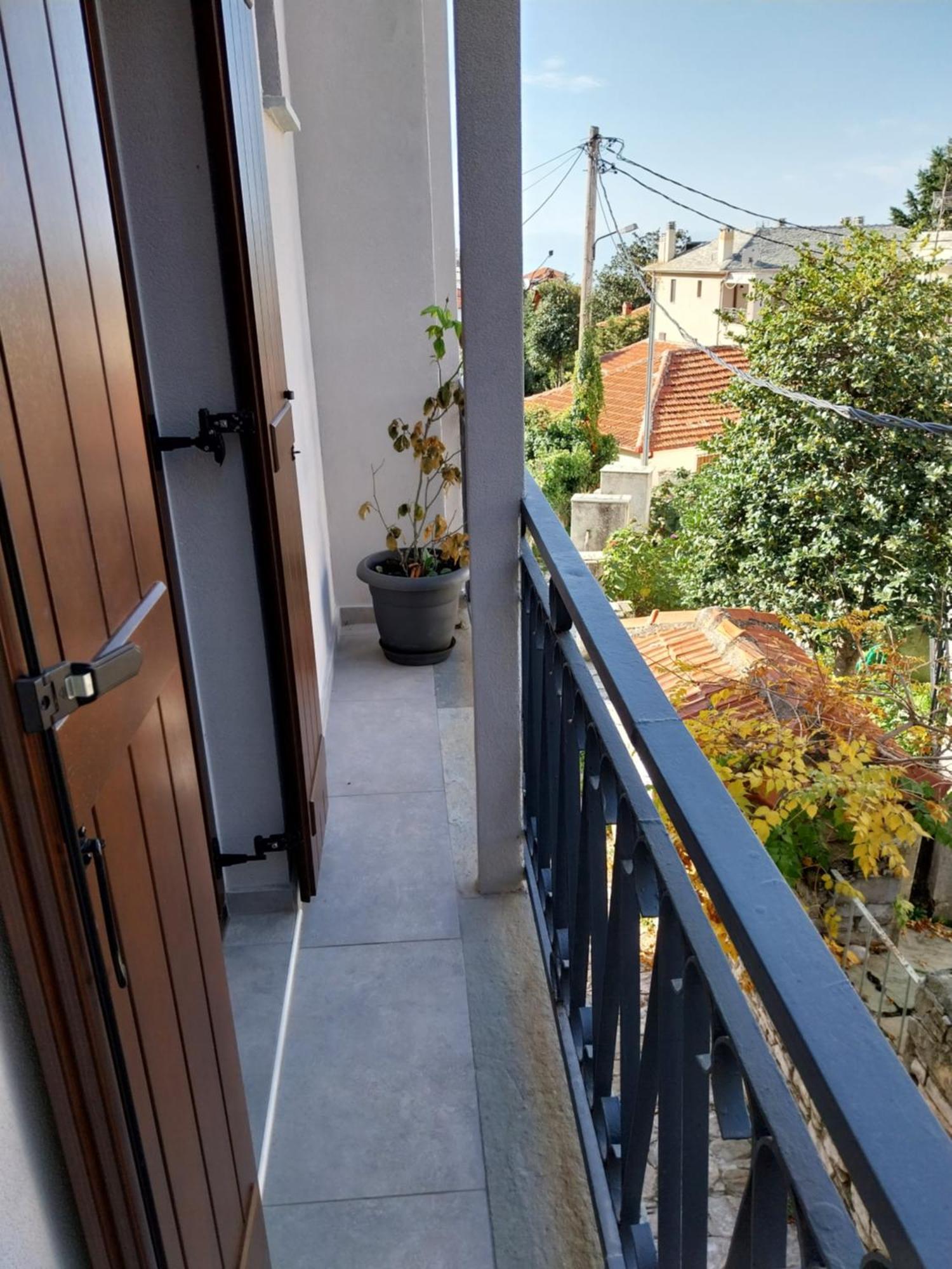 Marousos Central Guesthouse 波尔塔里亚 外观 照片