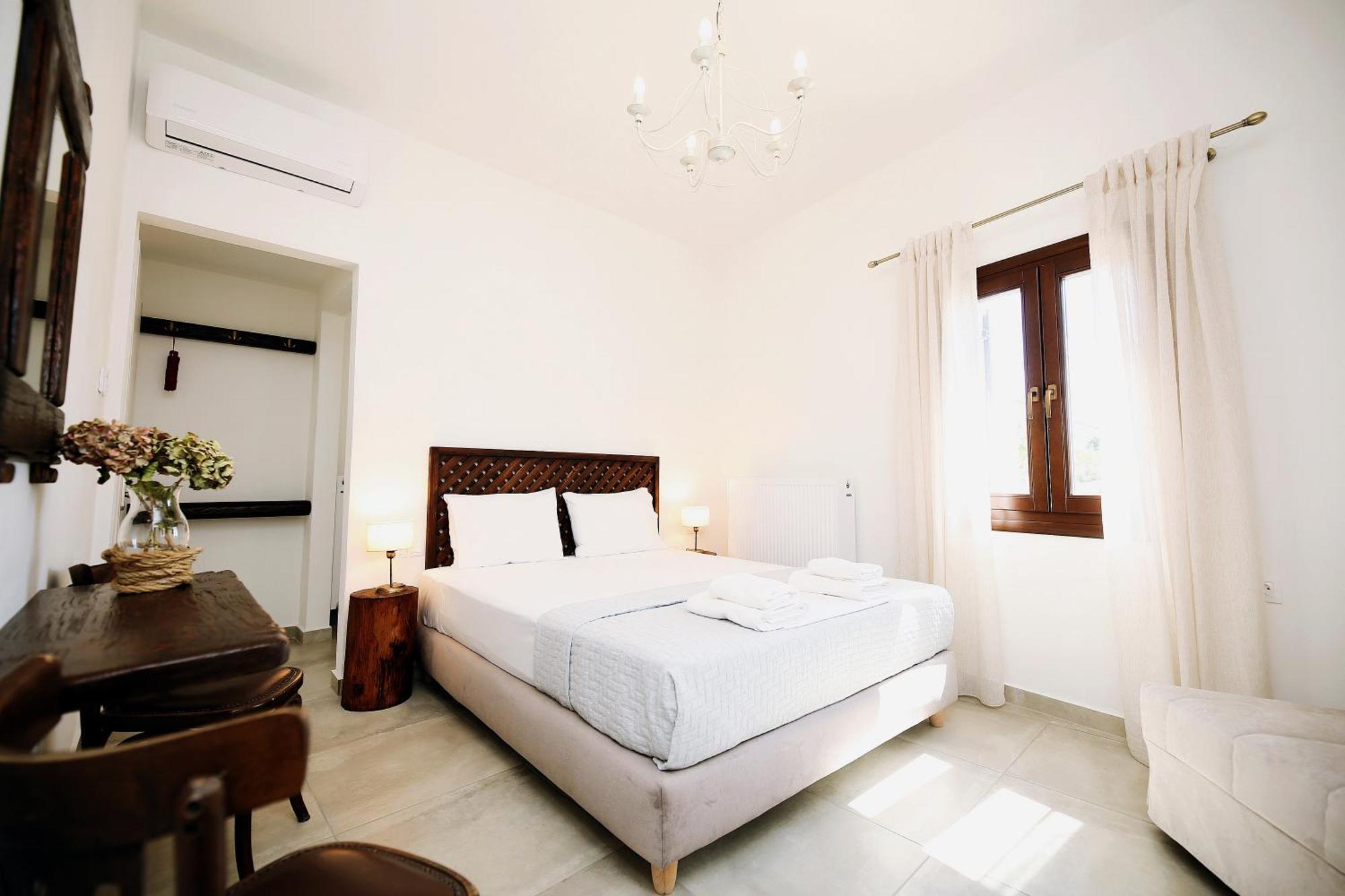 Marousos Central Guesthouse 波尔塔里亚 外观 照片